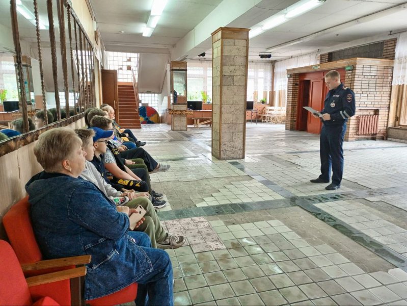 В Шацком районе сотрудники Госавтоинспекции провели с общественностью встречу на тему дорожной безопасности